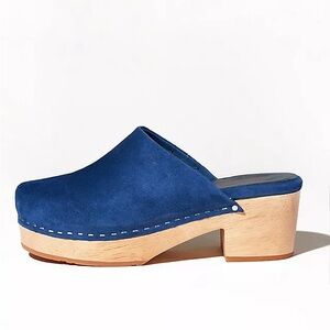 Martino Clog in Navy, 10